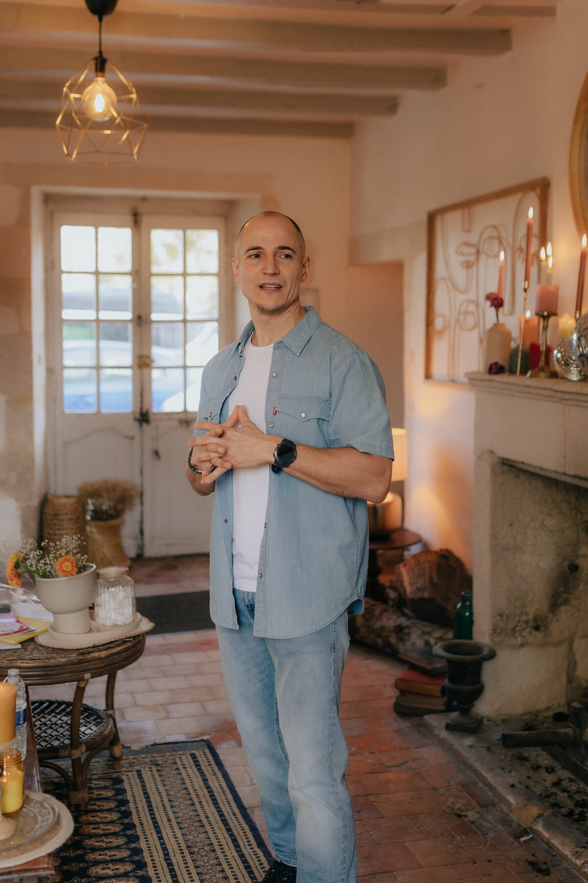 Portrait de Cyril Bonarini, coach holistique à Annecy